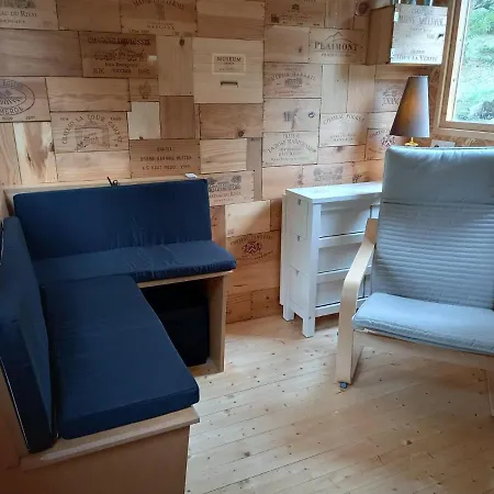 Летний дом La Roulotte Viticole - Sauna - Toilette Seche Floreffe